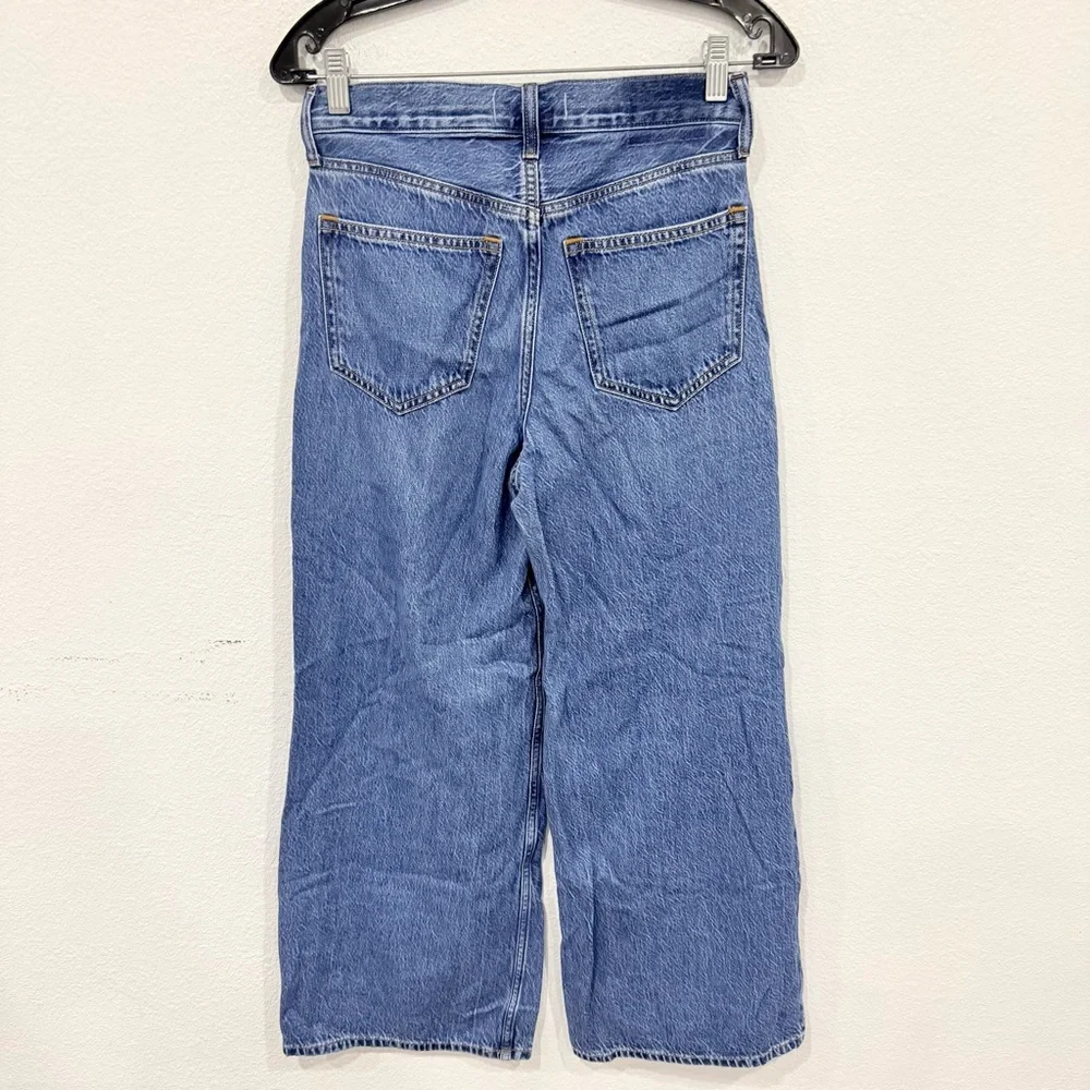 Abercrombie & Fitch The High Rise Wide Leg Jean Women’s Size 0/25 Short - Picture 7 of 7